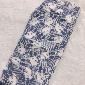 NWOT LuLaRoe Disney Leggings OS